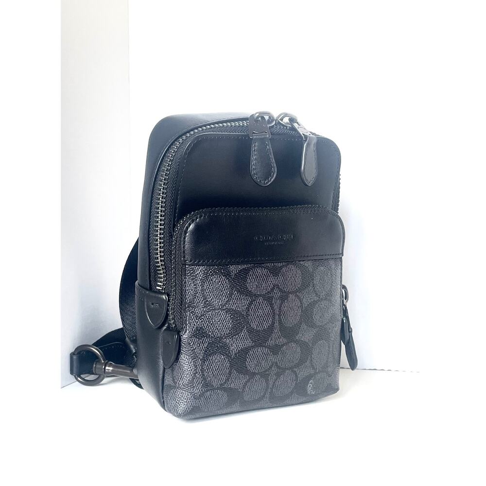 Coach Gotham Sling Pack 13 Signature Canvas Black Leather CC091 Bag - Picture 2 of 16